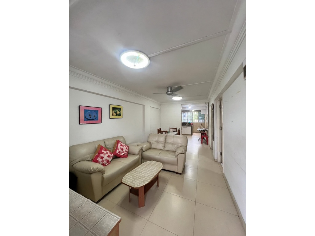 Blk 87 CIRCUIT RD image 1 of 7