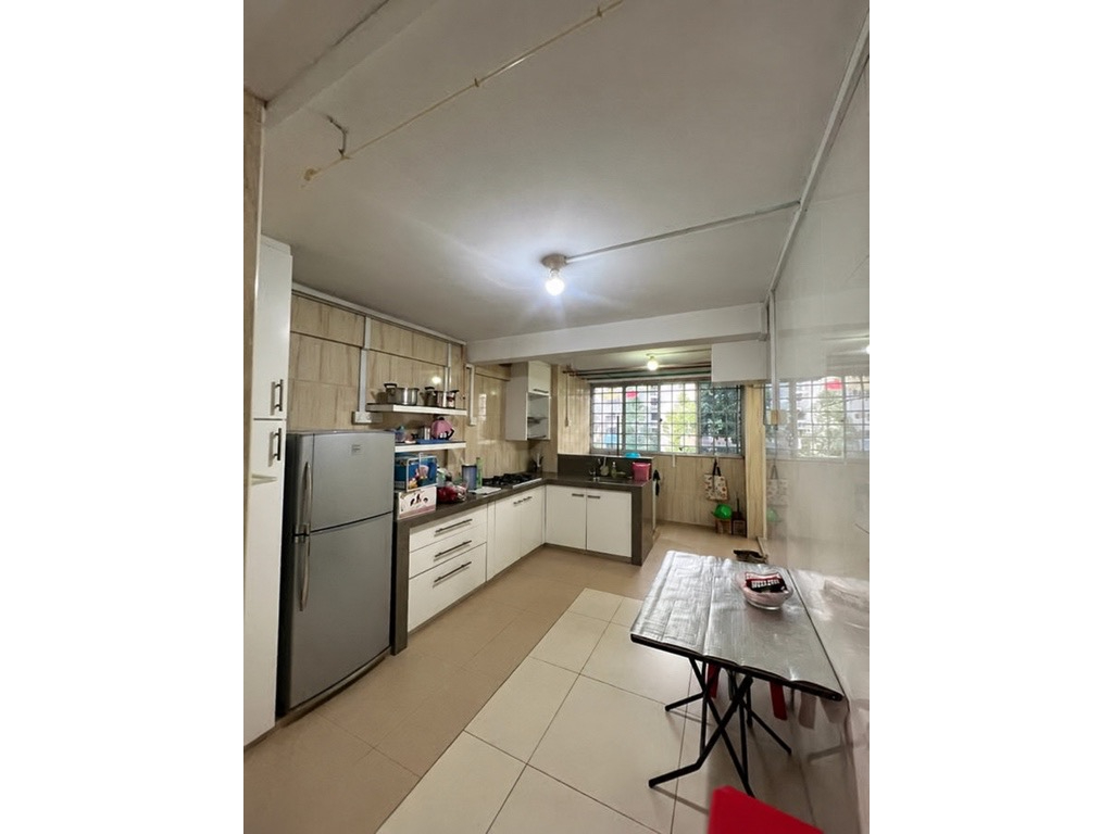 Blk 87 CIRCUIT RD photo 3