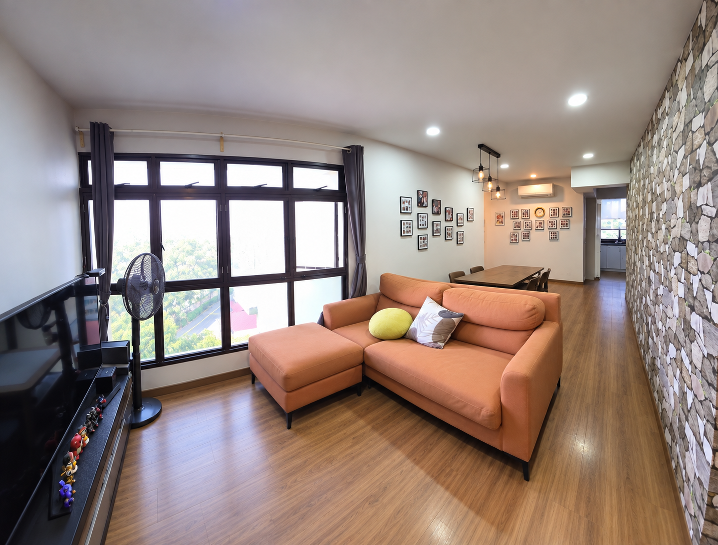 Blk 68 REDHILL CL image 1 of 9