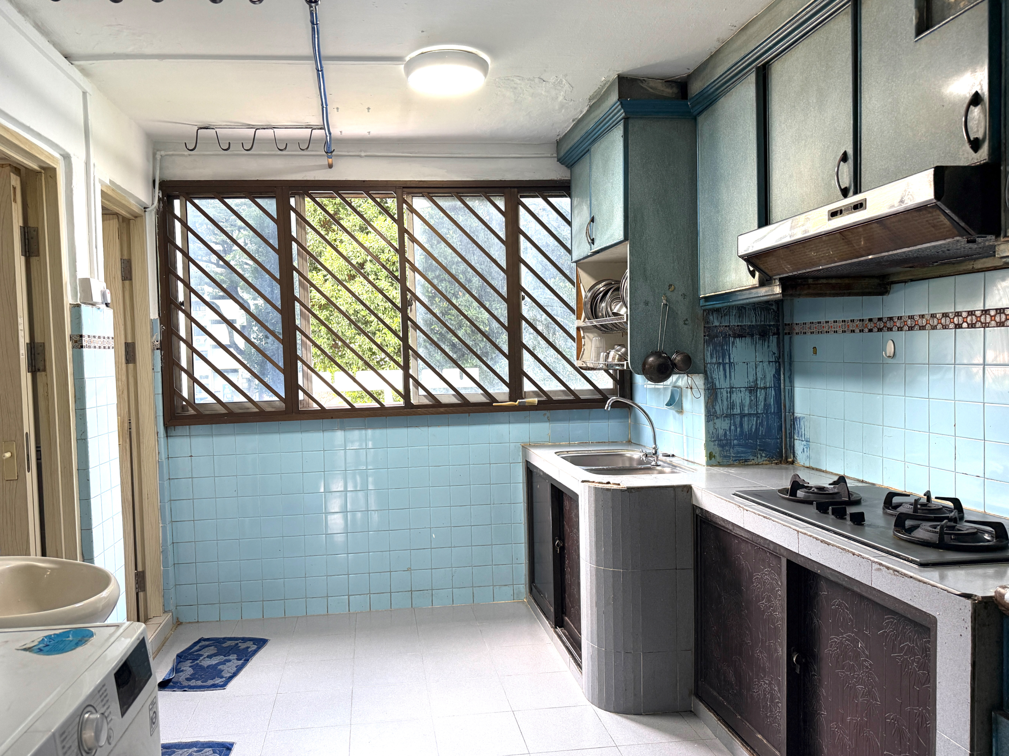 Blk 2 HOUGANG AVE 3 photo 3