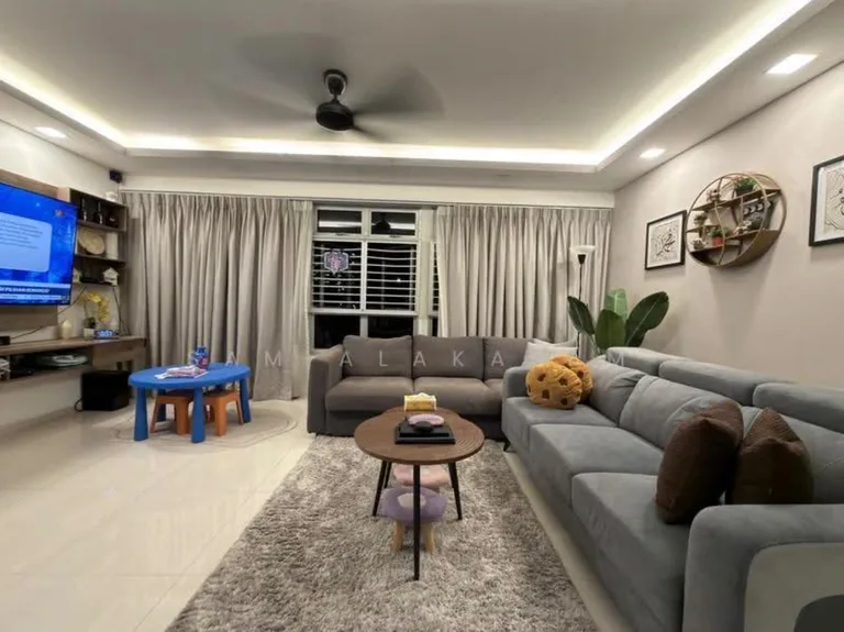 Blk 522C TAMPINES CTRL 7 image 1 of 6
