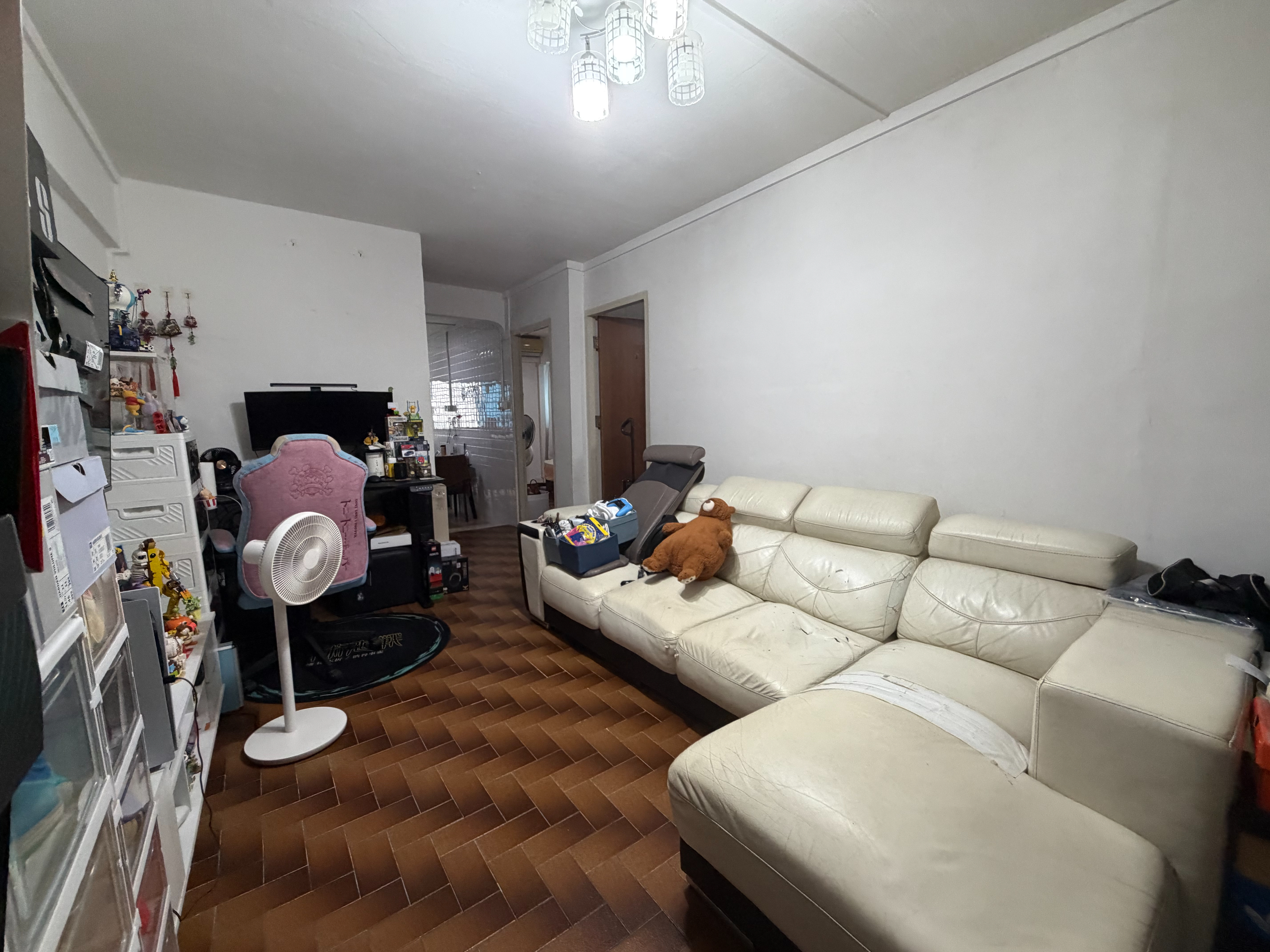 Blk 261 JURONG EAST ST 24 image 1 of 10