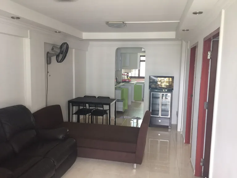 Blk 108 LOR 1 TOA PAYOH image 1 of 4