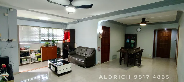 Blk 851 YISHUN ST 81 image 1 of 8