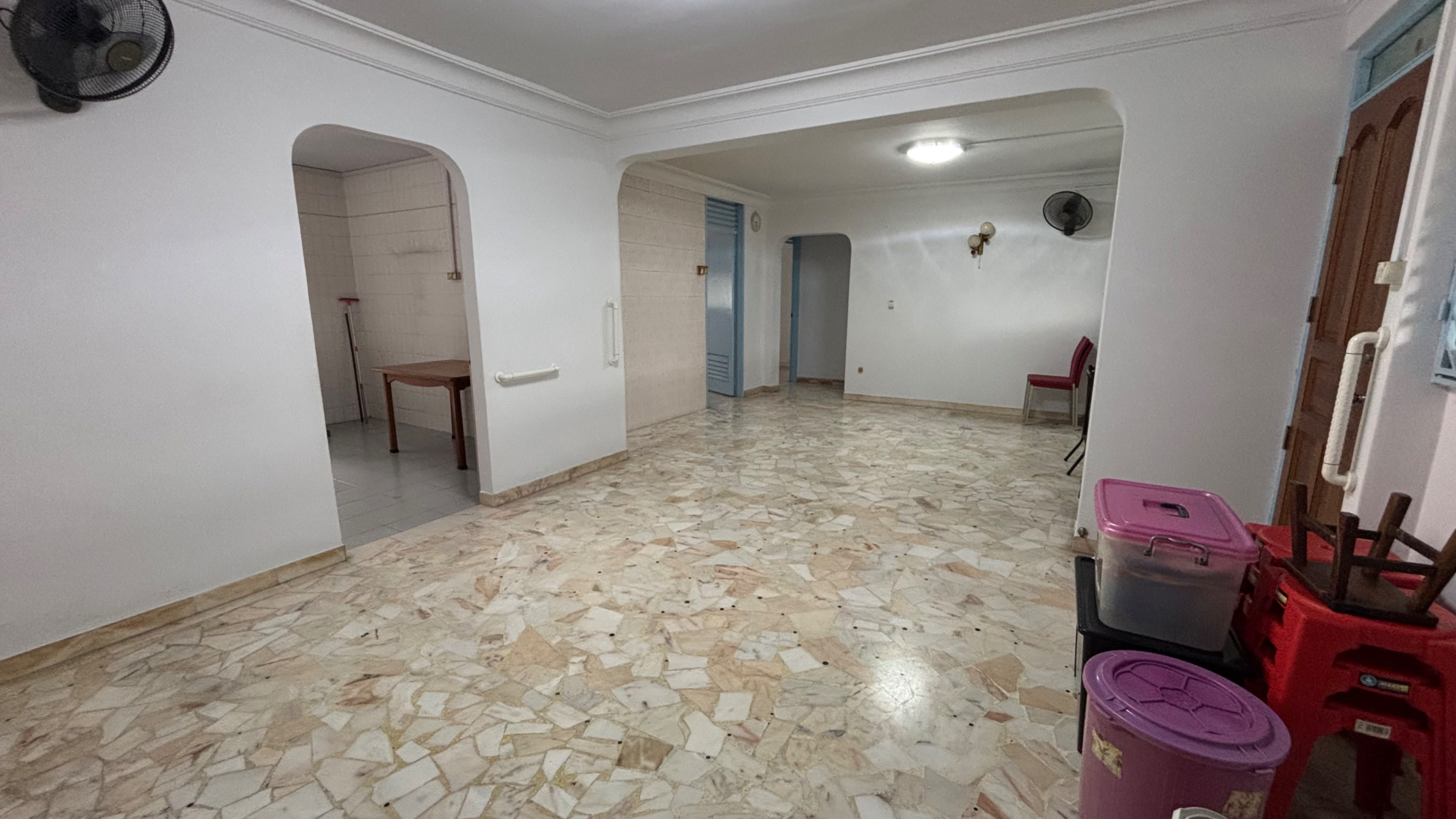 Blk 306 YISHUN CTRL image 1 of 9