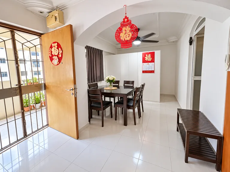 Blk 366 WOODLANDS AVE 5 image 1 of 8