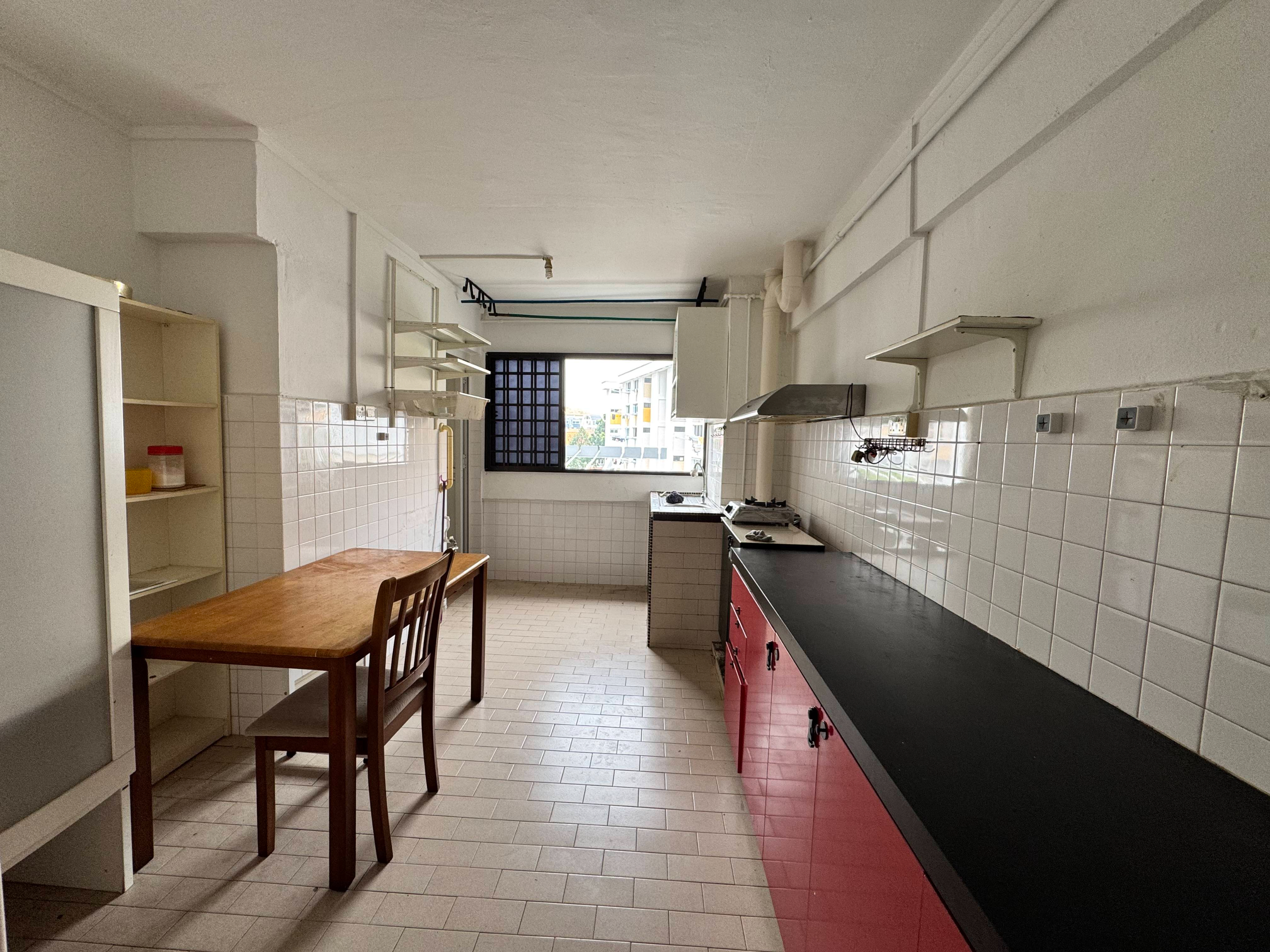 Blk 203 SERANGOON CTRL image 1 of 6