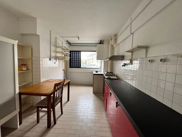 Blk 203 SERANGOON CTRL image 1 of 6