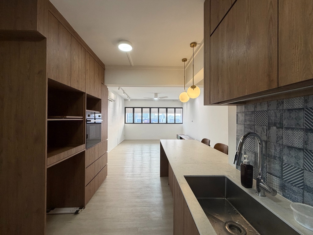 Blk 634 VEERASAMY RD image 1 of 10