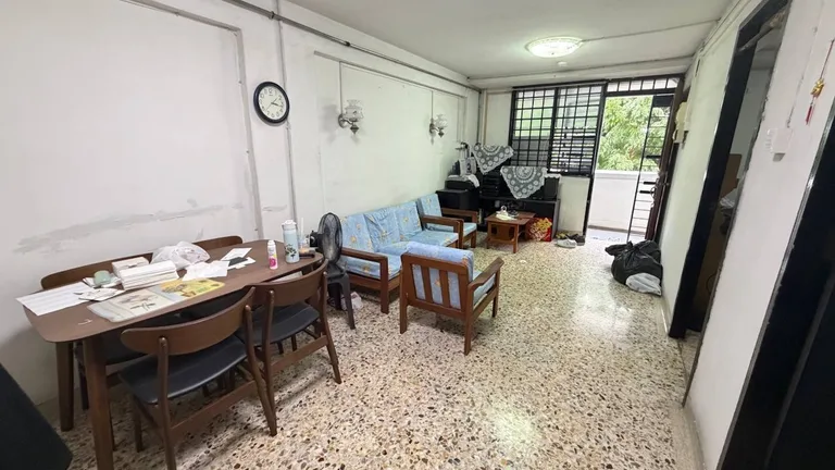 Blk 2 GHIM MOH RD image 1 of 6
