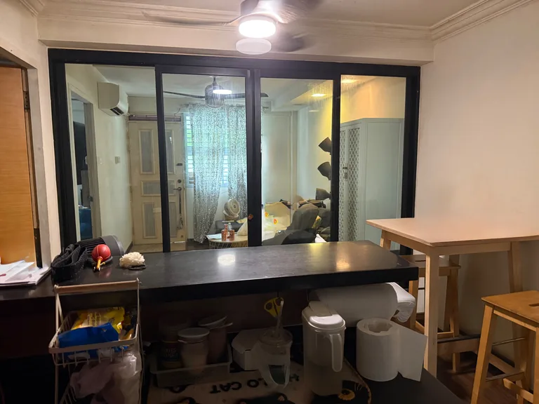 Blk 125 LOR 1 TOA PAYOH image 1 of 6