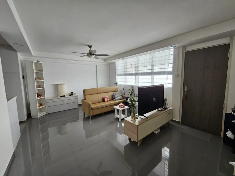 Blk 166 BISHAN ST 13 image 1 of 5