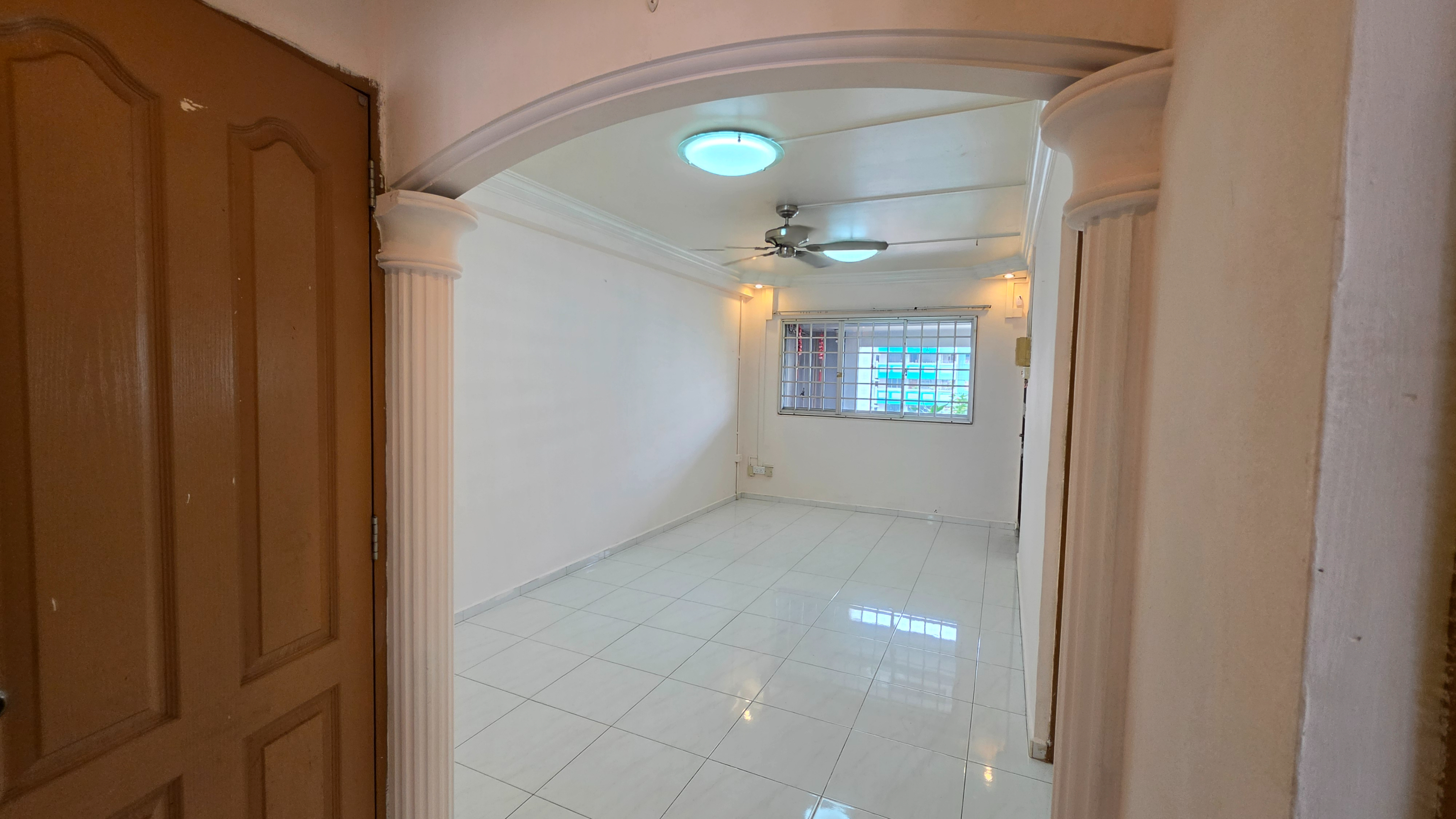 Blk 490 Jurong West Ave 1 image 1 of 10