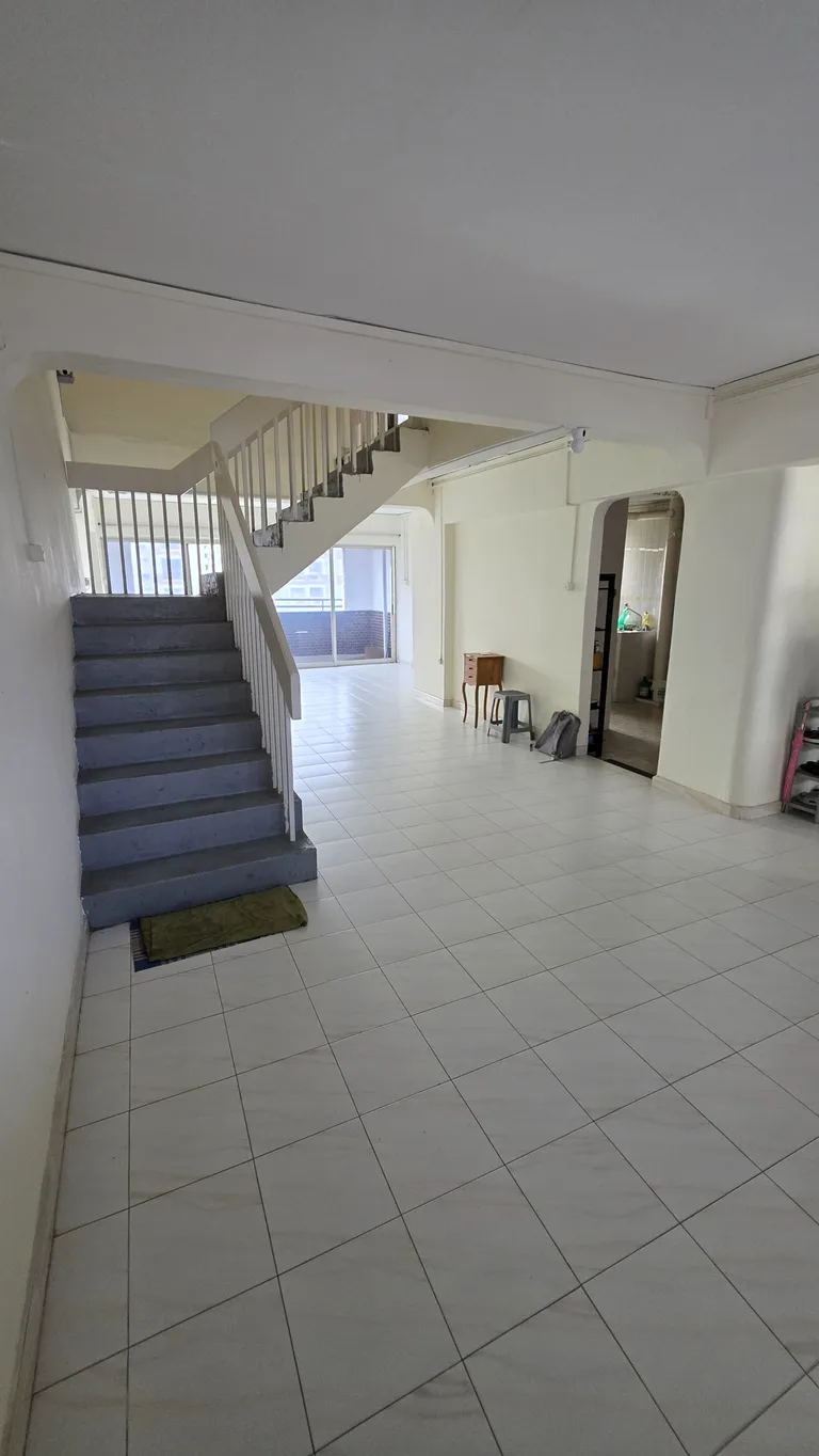 Blk 556 JURONG WEST ST 42 image 1 of 10