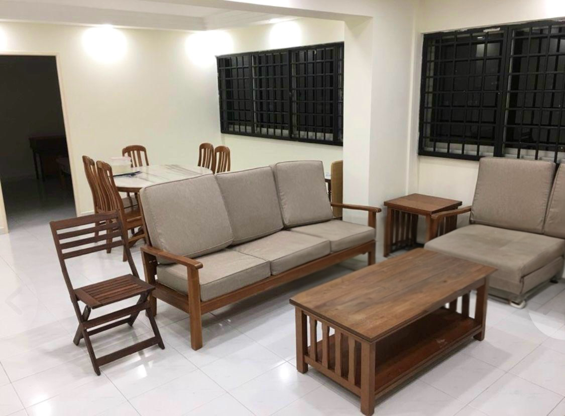 Blk 456 Hougang Ave 10 image 1 of 3