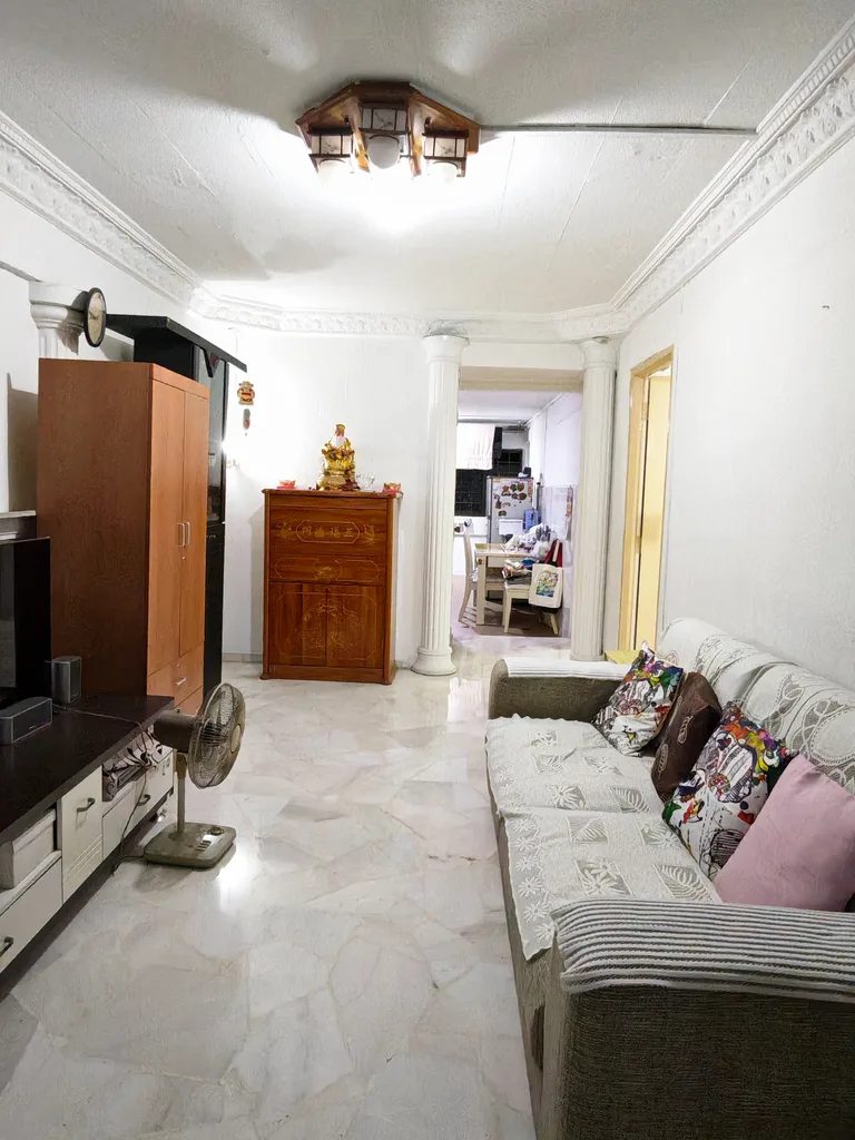 Blk 148 Yishun St 11 image 1 of 10