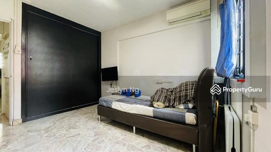 608 ANG MO KIO AVENUE 5 photo 4