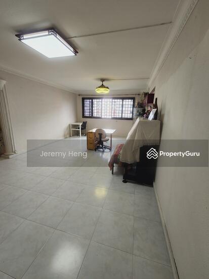 103 Jurong East Street 13 photo 3