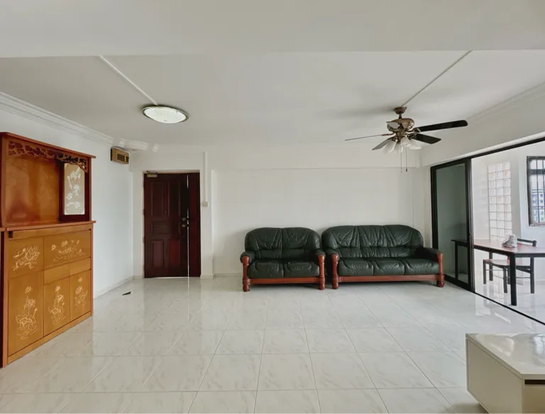 665B Jurong West Street 64 image 1 of 7