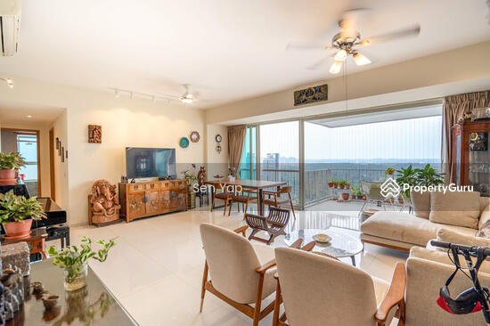 The Metropolitan Condominium photo 2