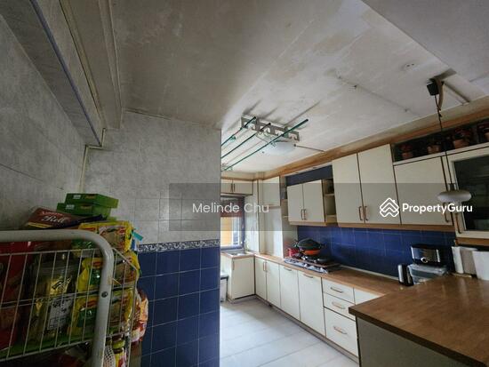 827 WOODLANDS STREET 81 photo 6