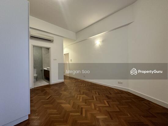 Orange Regency photo 4