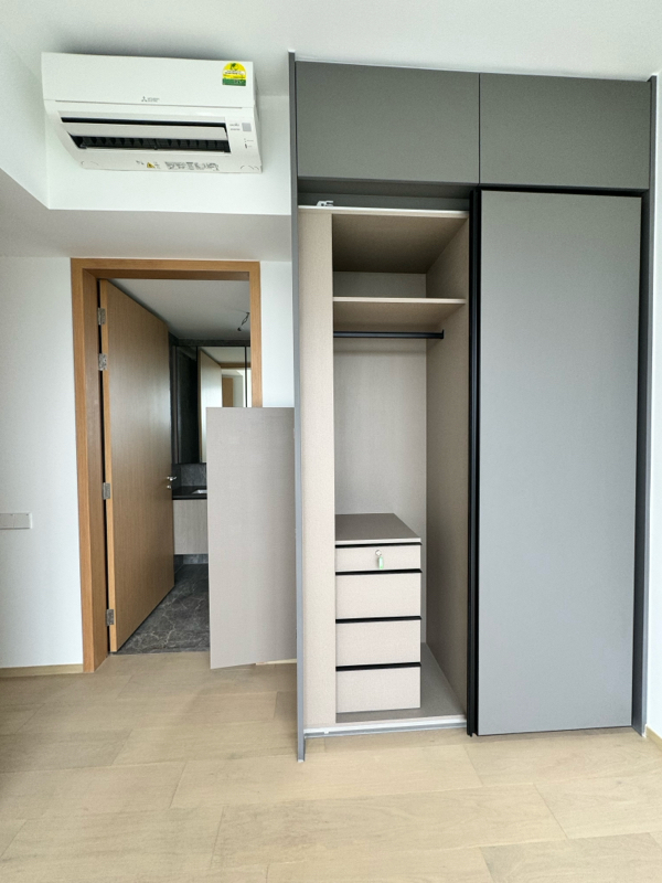 ONE HOLLAND VILLAGE RESIDENCES photo 5