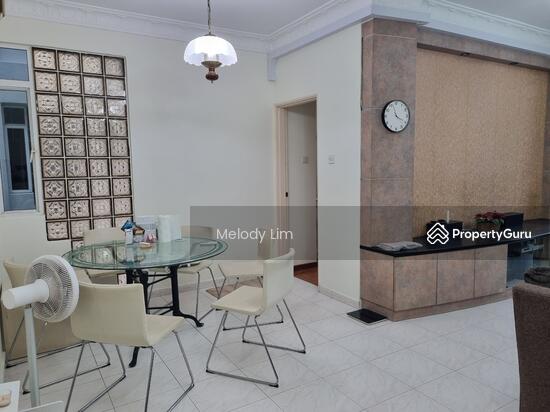Bishan Park Condo image 1 of 8