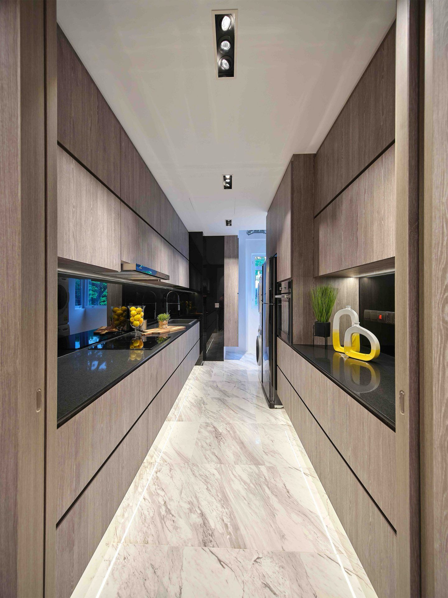 LEEDON 2 photo 4