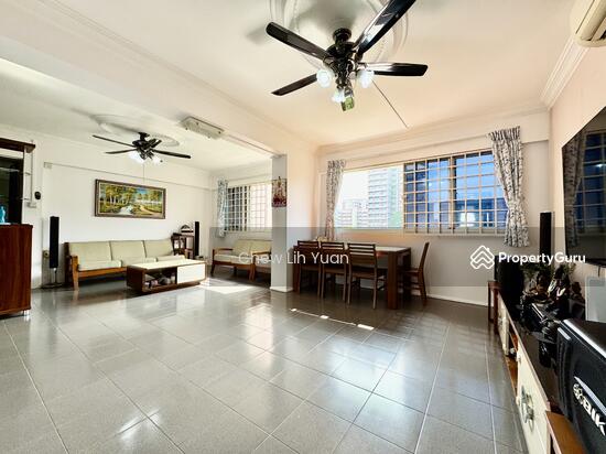 544 Hougang Avenue 8 photo 3