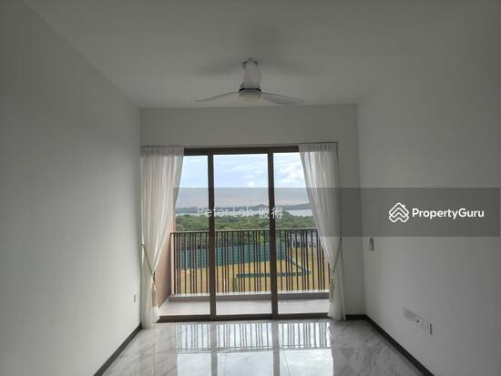 Pasir Ris 8 photo 3