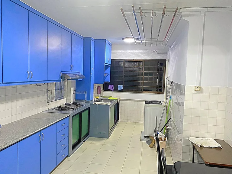 409 Yishun Ring Road image 1 of 10