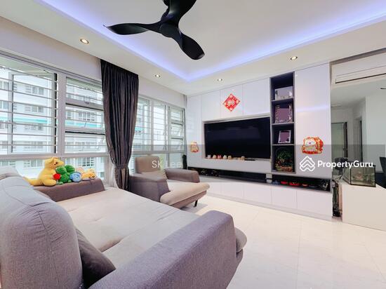 783B Woodlands Rise photo 3