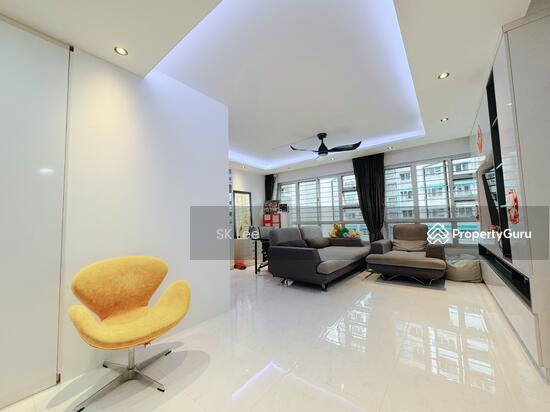 783B Woodlands Rise photo 4