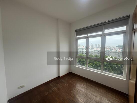 Summerhill photo 5