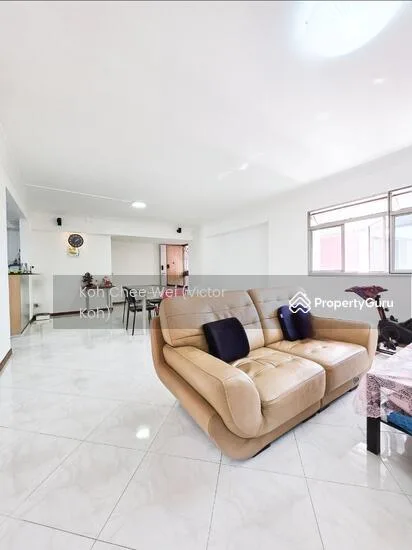 746 Pasir Ris Street 71 image 1 of 5