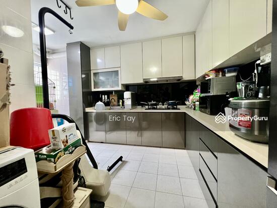 147 Tampines Avenue 5 photo 3