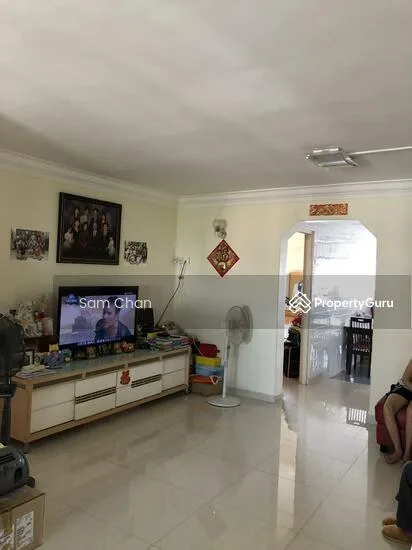 215 Serangoon Avenue 4 image 1 of 9