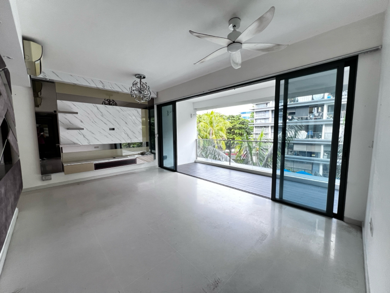 HEDGES PARK CONDOMINIUM photo 3
