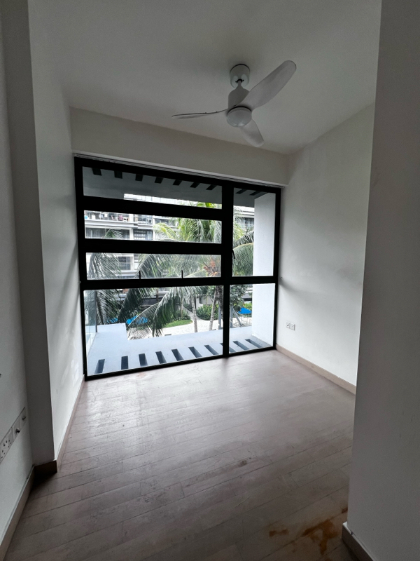 HEDGES PARK CONDOMINIUM photo 6