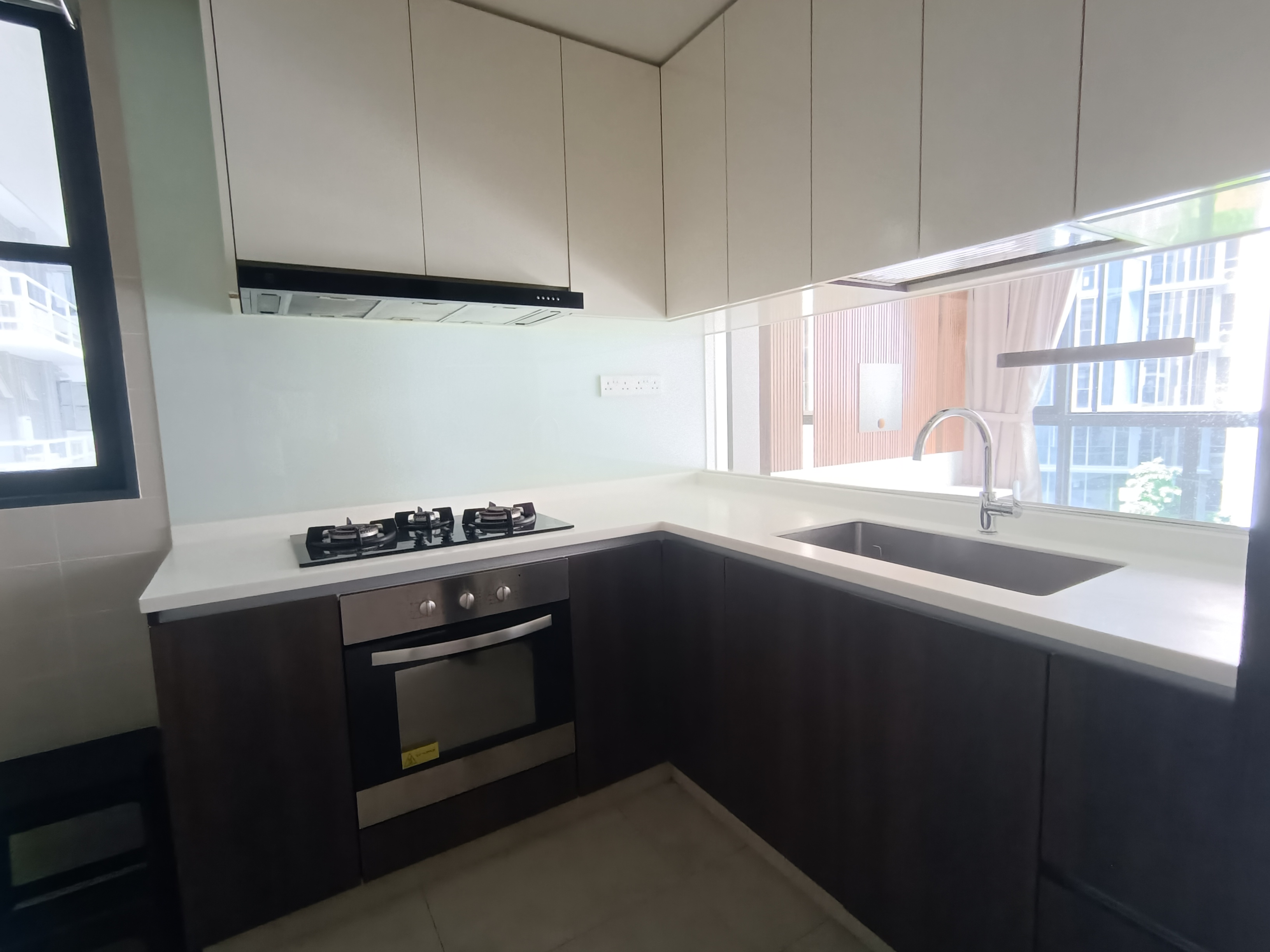 SYMPHONY SUITES photo 4