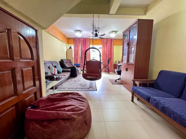 231 Hougang Street 21 image 1 of 10