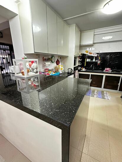 560 Hougang Street 51 photo 2