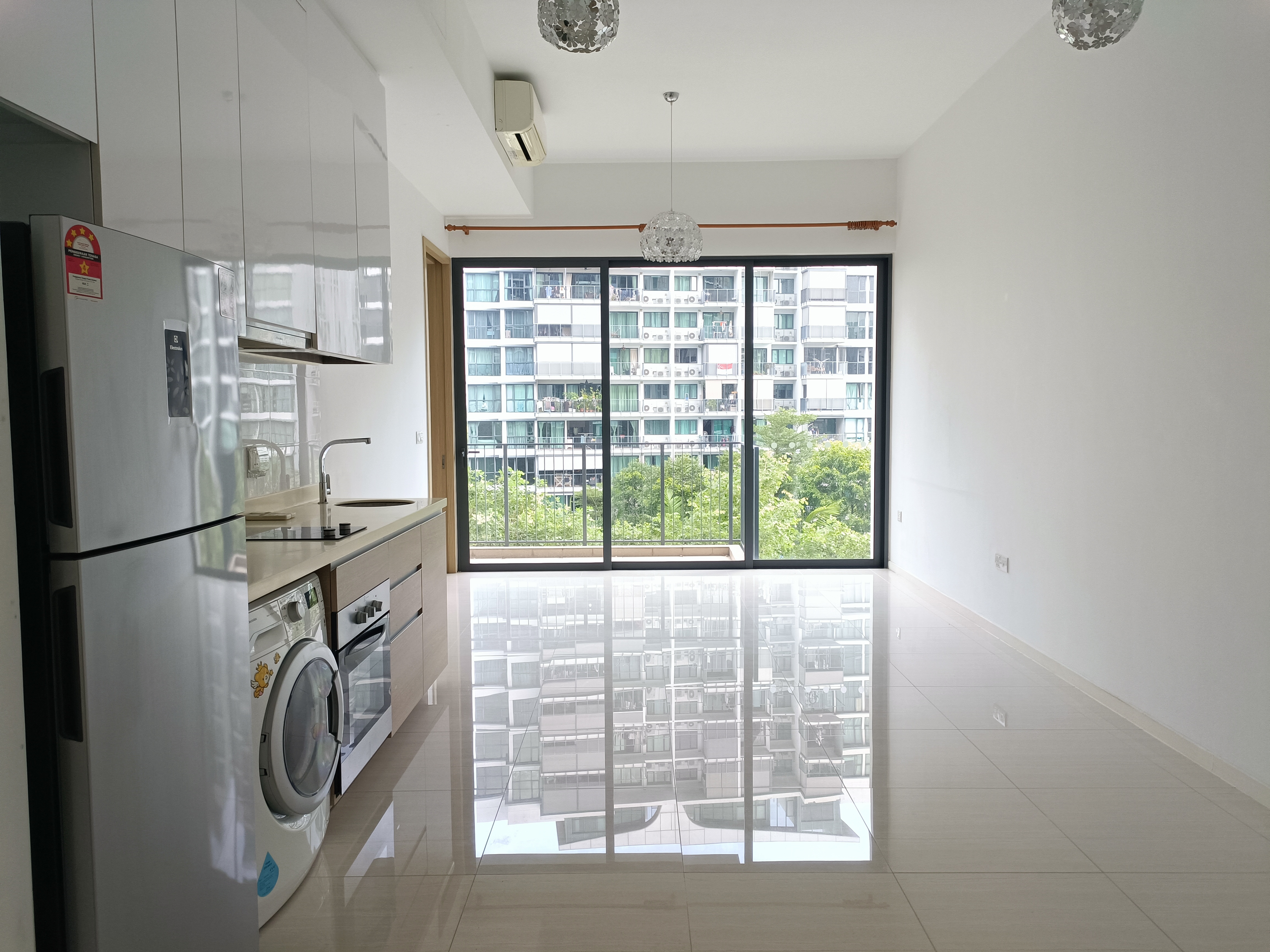 BOATHOUSE RESIDENCES photo 2
