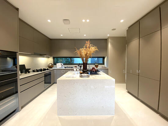 WATTEN HOUSE photo 2
