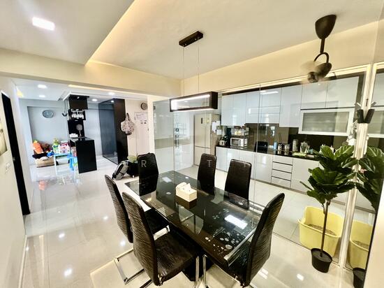677B Yishun Ring Road image 1 of 10