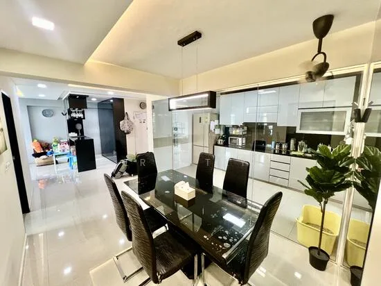 677B Yishun Ring Road image 1 of 10