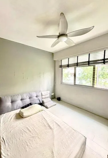 272D Jurong West Street 24 image 1 of 7