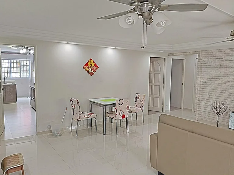 407 Yishun Avenue 6 image 1 of 6