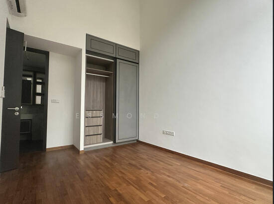 Mayfair Gardens photo 2